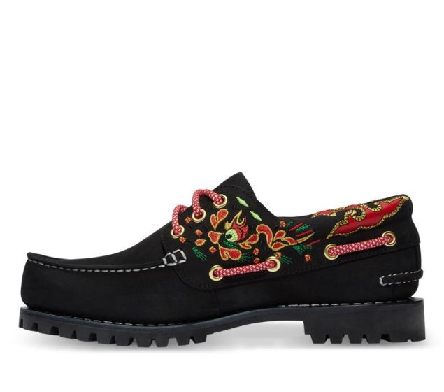 Shop Women's Noreen 3-Eye Lug Handsewn Boat Shoes Online